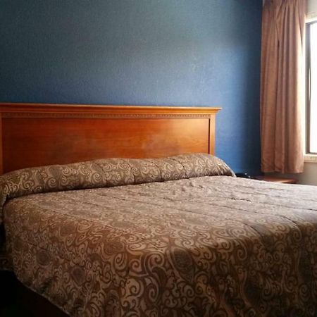 Hotel Azteca Inn 엔세나다 외부 사진