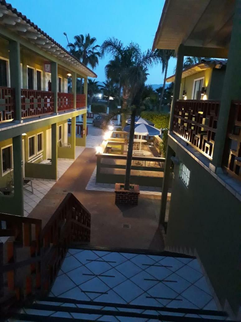 Hotel Azteca Inn 엔세나다 외부 사진